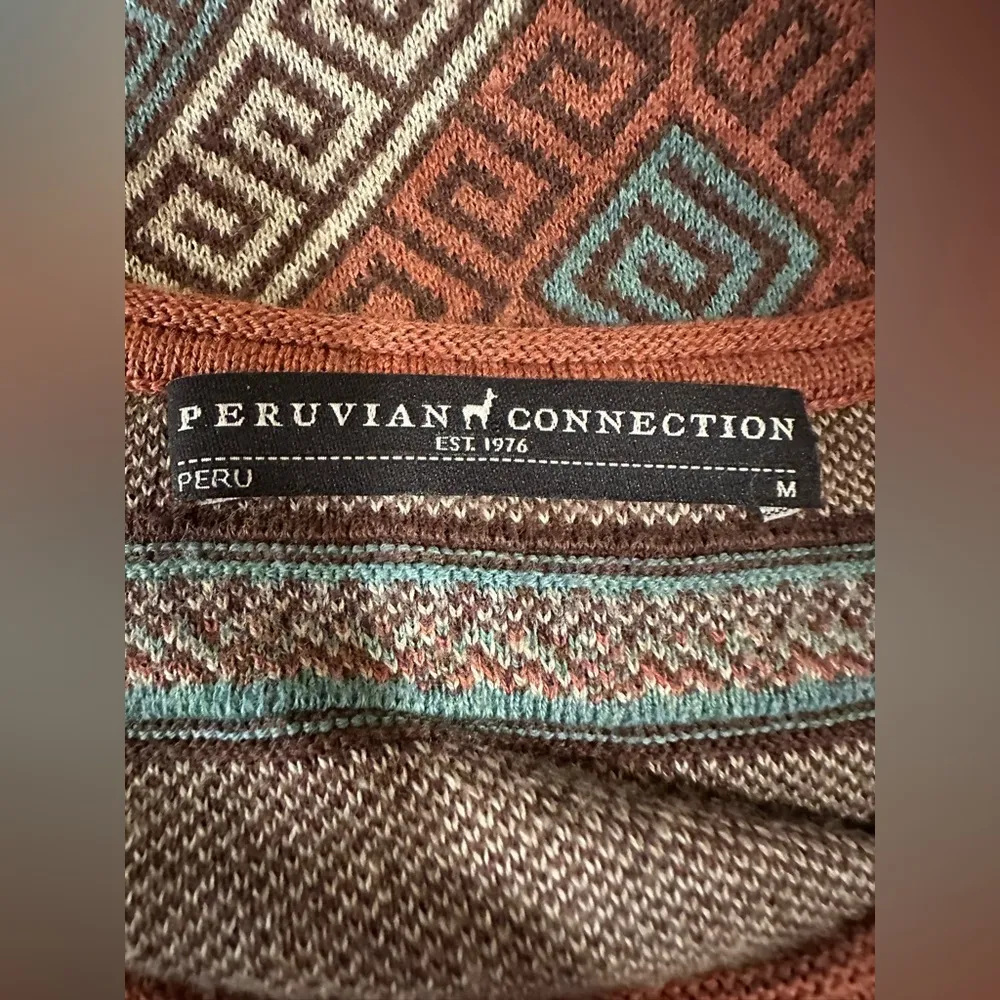 EUC PERUVIAN CONNECTION PIMA COTTON  AND SPANDEX SEMI fitted long sleeve - Image 5