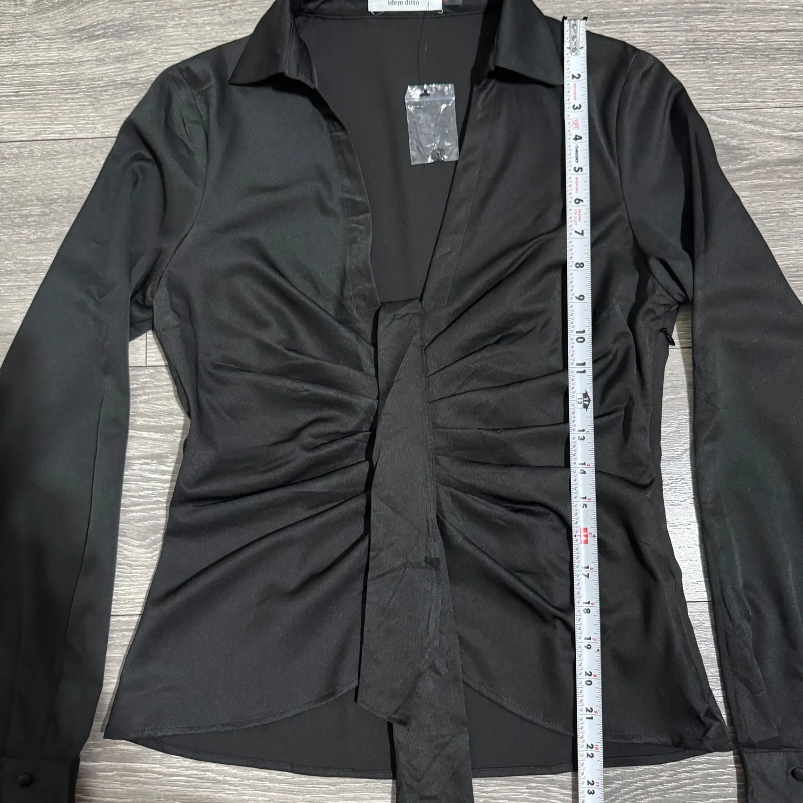Idem Ditto Black Ruched Front Long Sleeve Collared Button Down Gothic Shirt M - Image 11