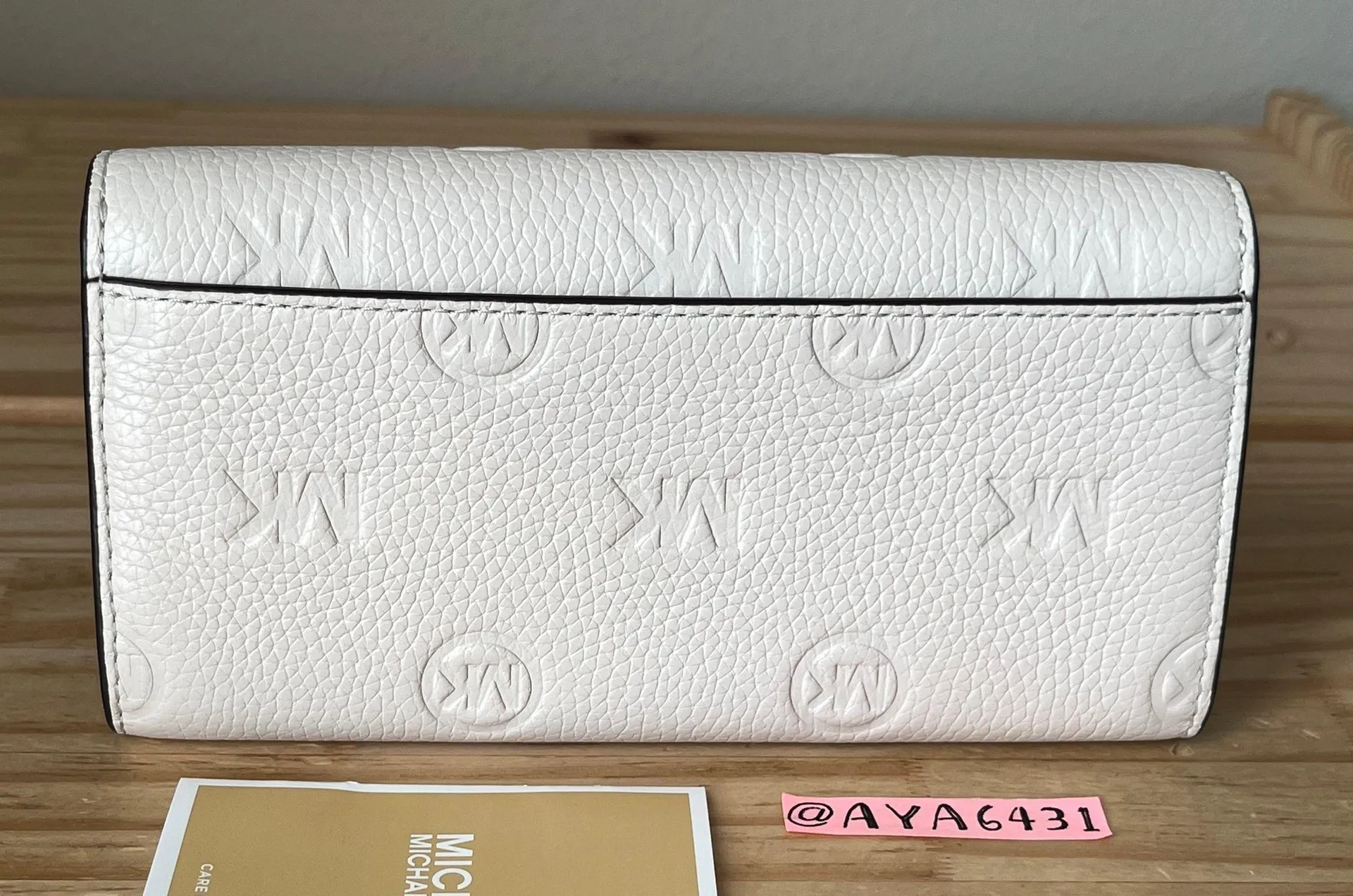 Michael Kors Wallet - Image 2
