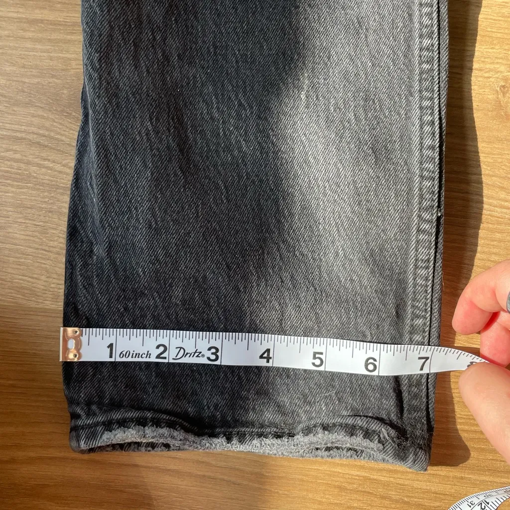 Abercrombie 90s Straight Ultra High Rise Straight sz 6/28 - Image 6