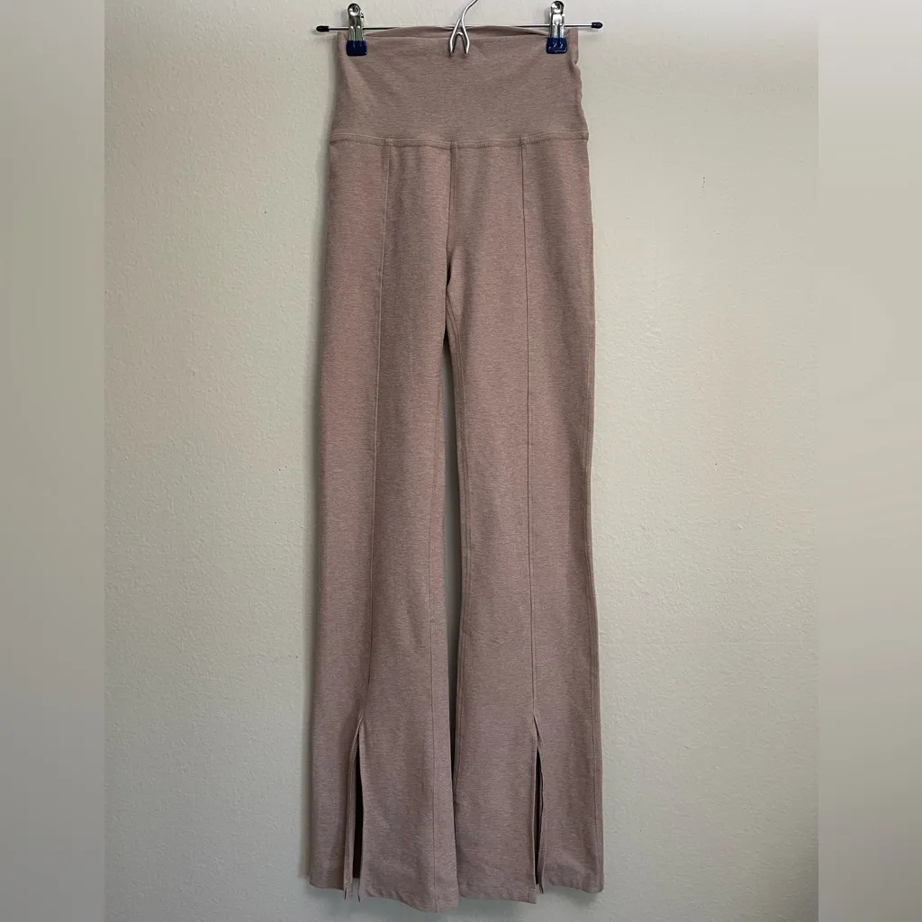 Beyond Yoga Spacedye Make The Cut Pant size Small color Mauve Pink - Image 4