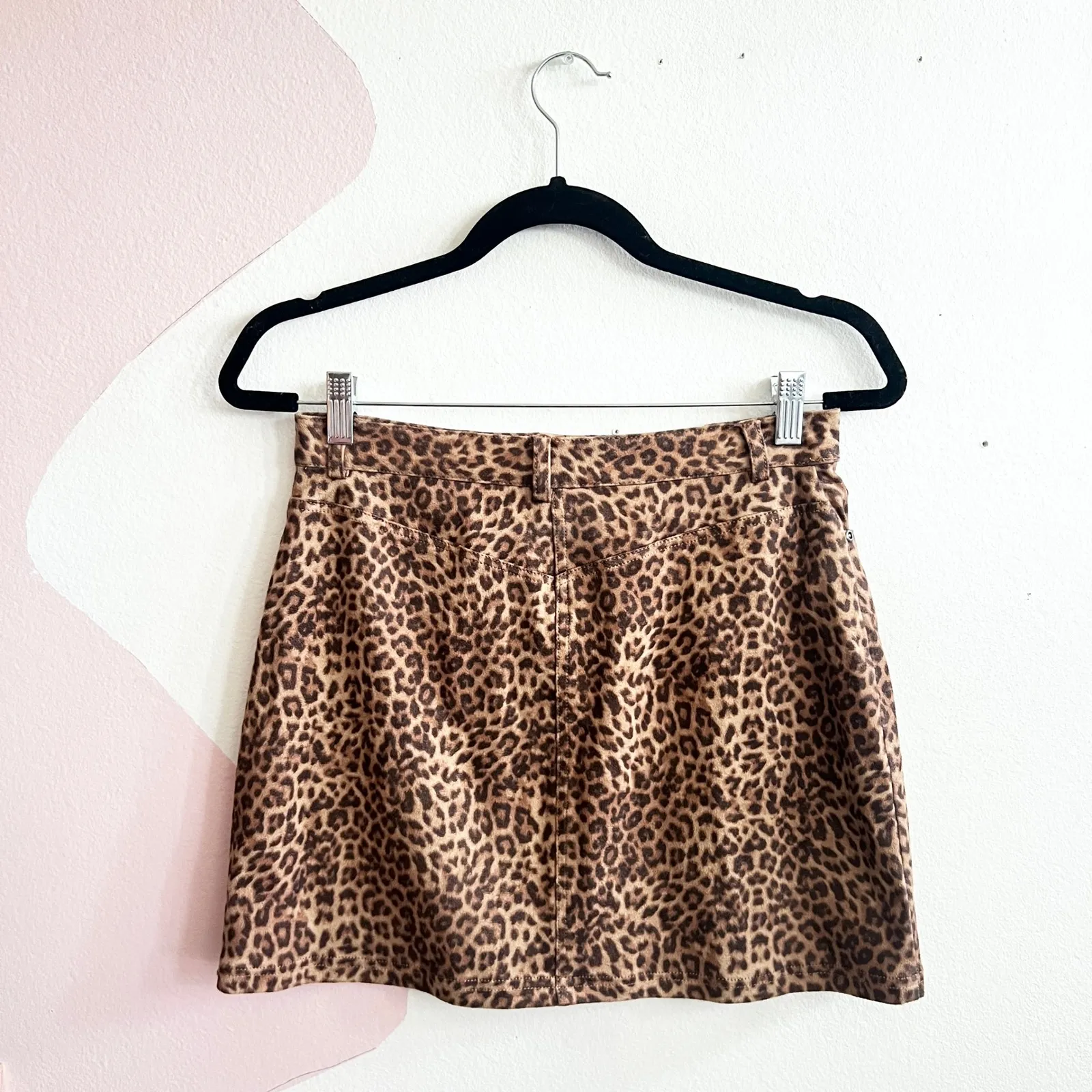 BB Dakota Leopard Suede Mini Skirt Indie Sleaze Grunge Punk Edgy Sz 4 - Image 2