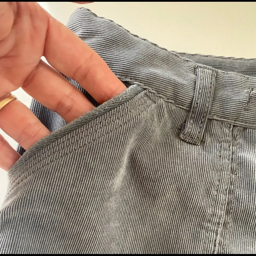 American Rag Gray Corduroy Shorts Size 5 - Image 5