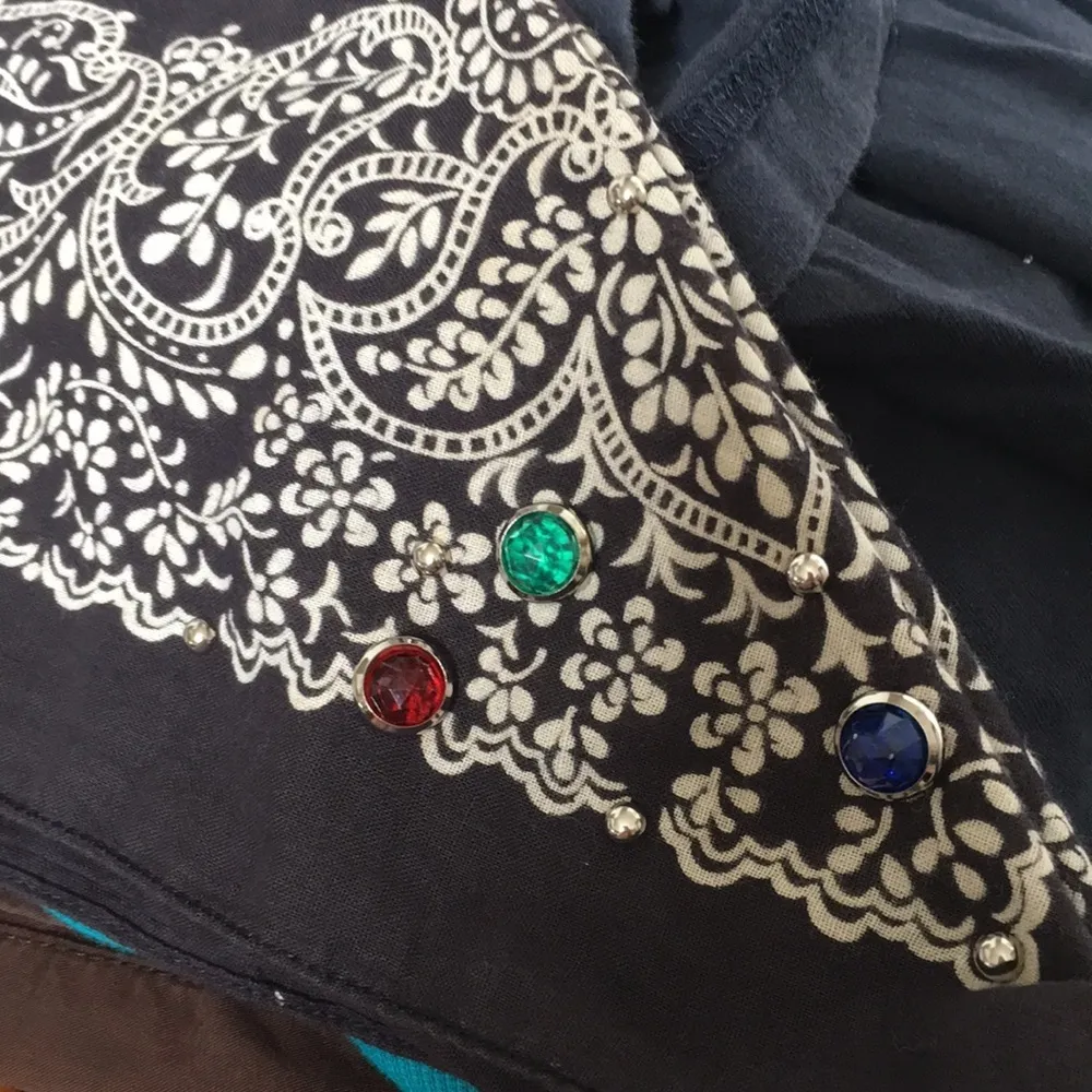 FINAL MARKDOWN Ladies embellished bandana - Image 2