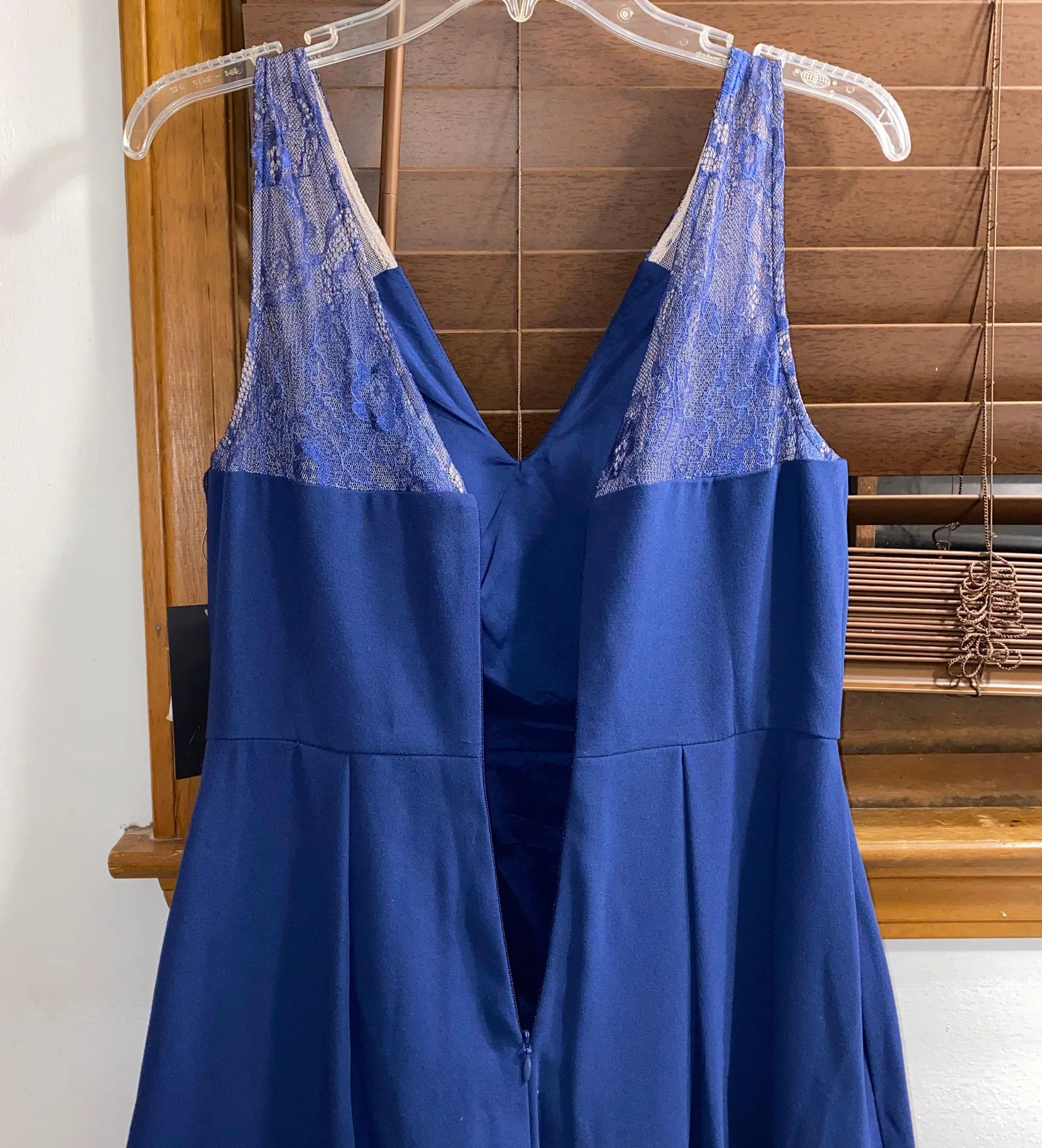 NWT $220 Blue Lace Trim Midi V Neck  - Image 5