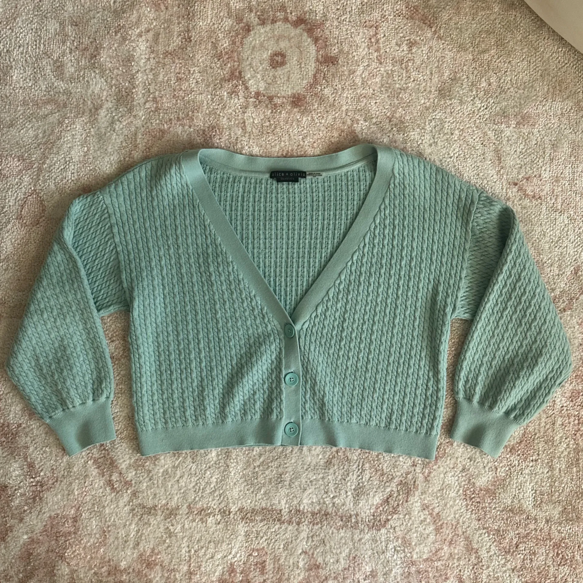 Alice + Olivia Zelina Deep V Cardigan Breeze - Image 4