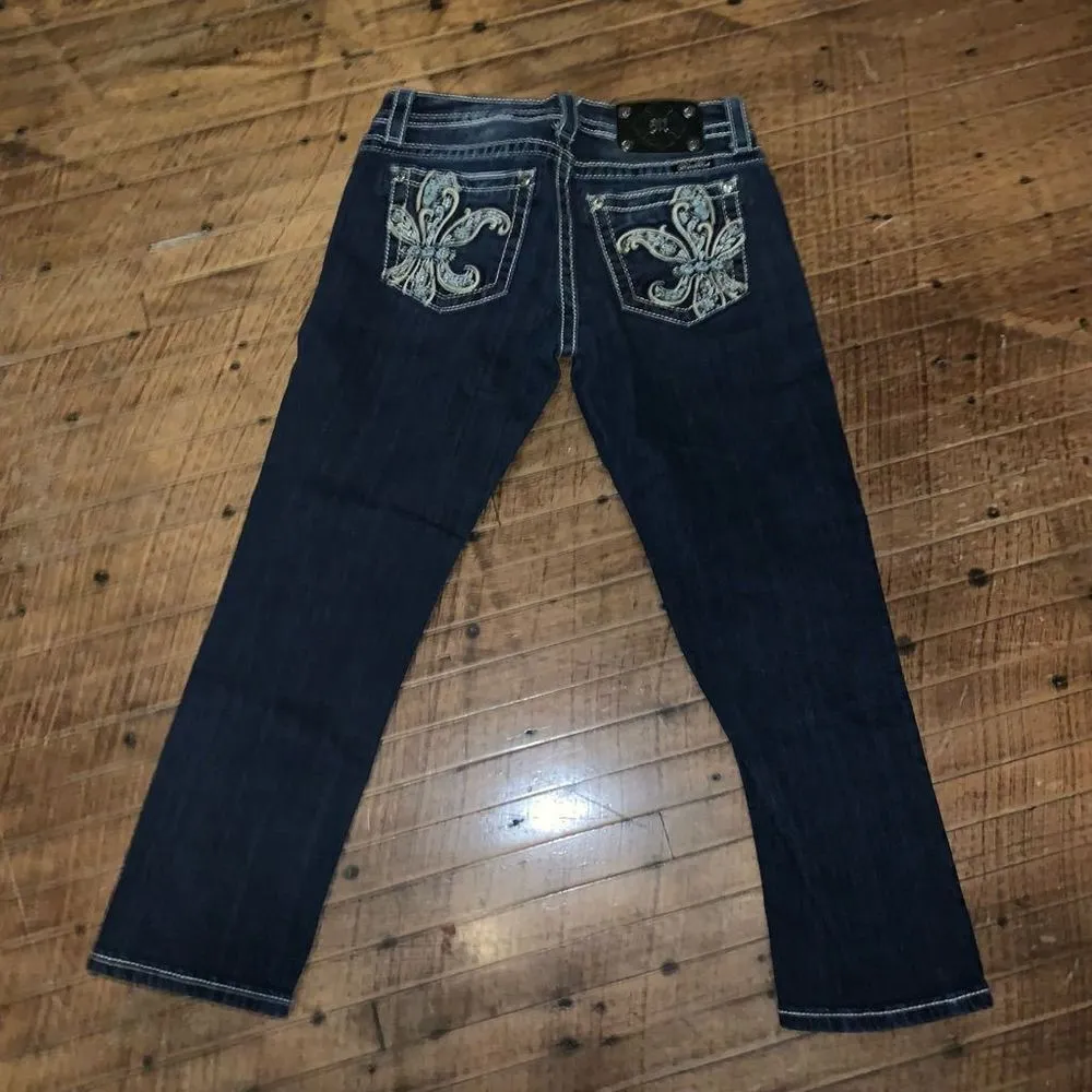 Miss Me bling blue fleur de lis festival Boyfriend Capri jeans - Image 4
