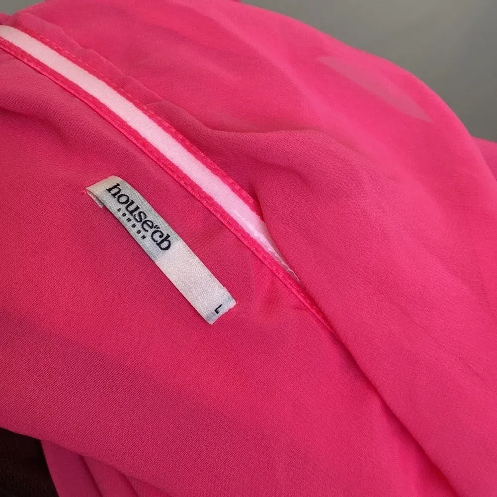 HOUSE OF CB 'Sarina' Fuchsia Ruffle Maxi‎ Dress NWOT size L - Image 8