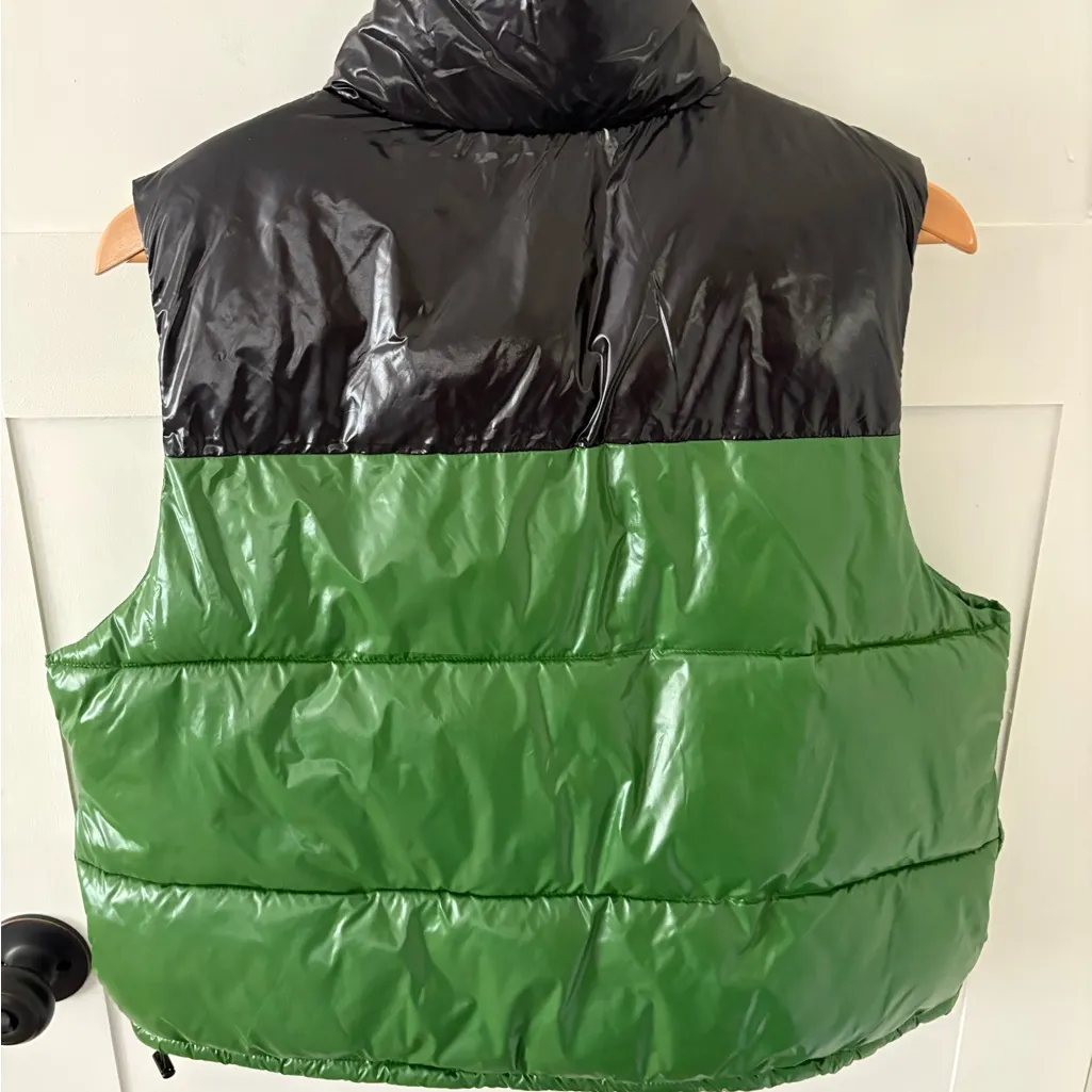 Bernardo Bernie Colorblocking At Its Vest. Size Small. - Image 4