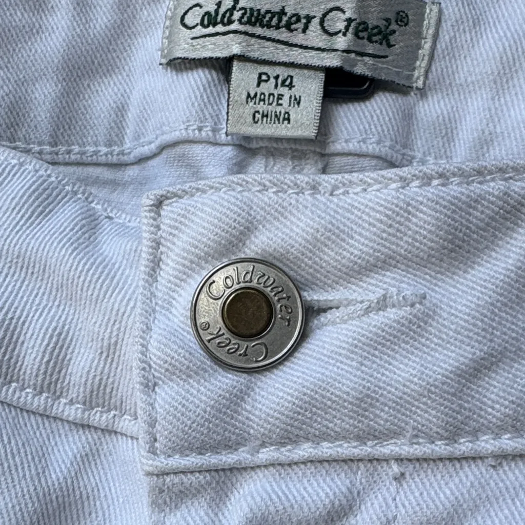 Coldwater Creek white cropped capri embroidered hem natural fit jeans - Image 4