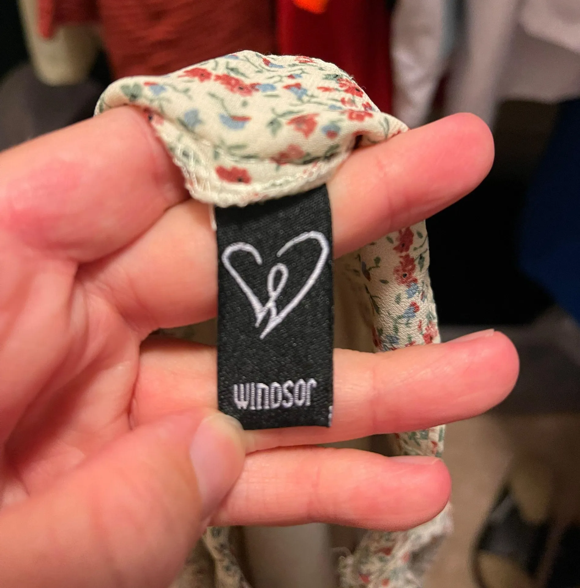 Windsor Floral Skirt - Image 3