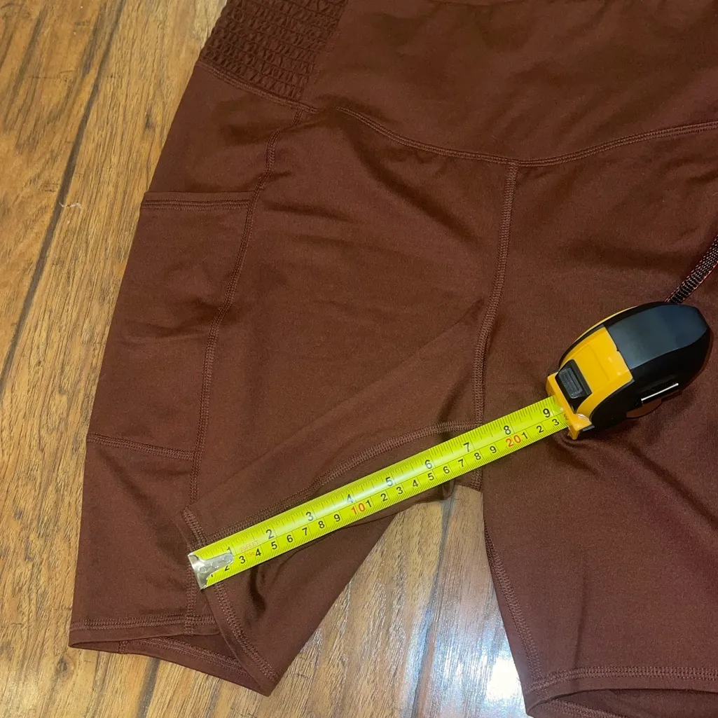 Maurices Women's Brown Bike Shorts size 1X - Image 4