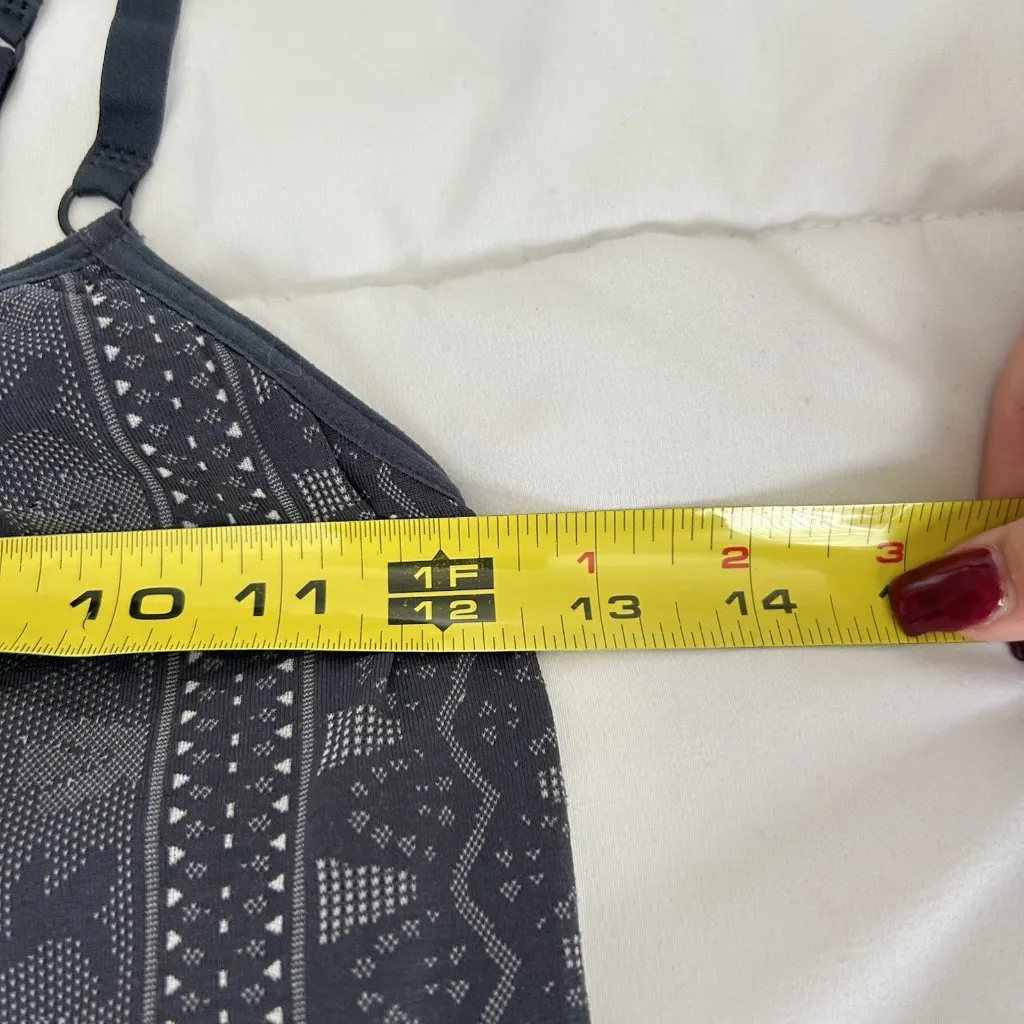 Athleta Tank Top Women Small Gray Geometric Yoga Shelf Bra Athleisure Seamless - Image 3