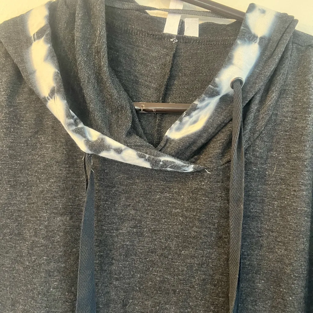 T shirt‎ dress with Hood Gray Size M - Image 3