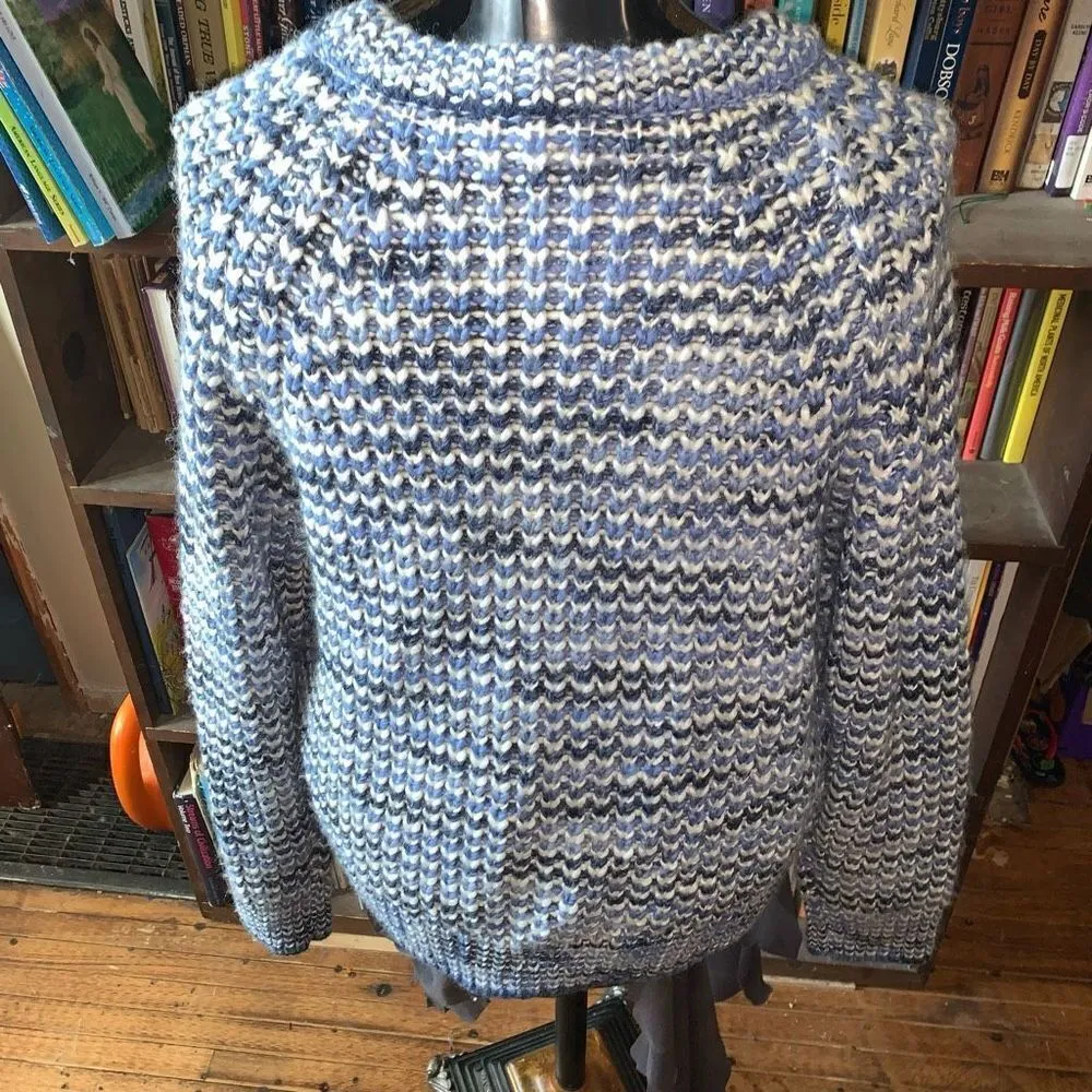 Gap blue variegated chunky cozy pullover L sweater - Image 2