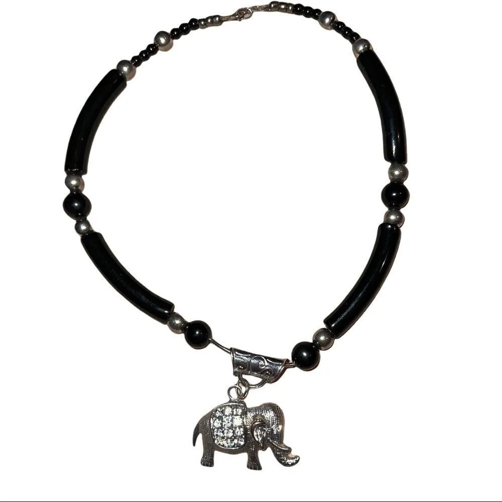 Vintage elephant charm choker necklace! Black - Image 6