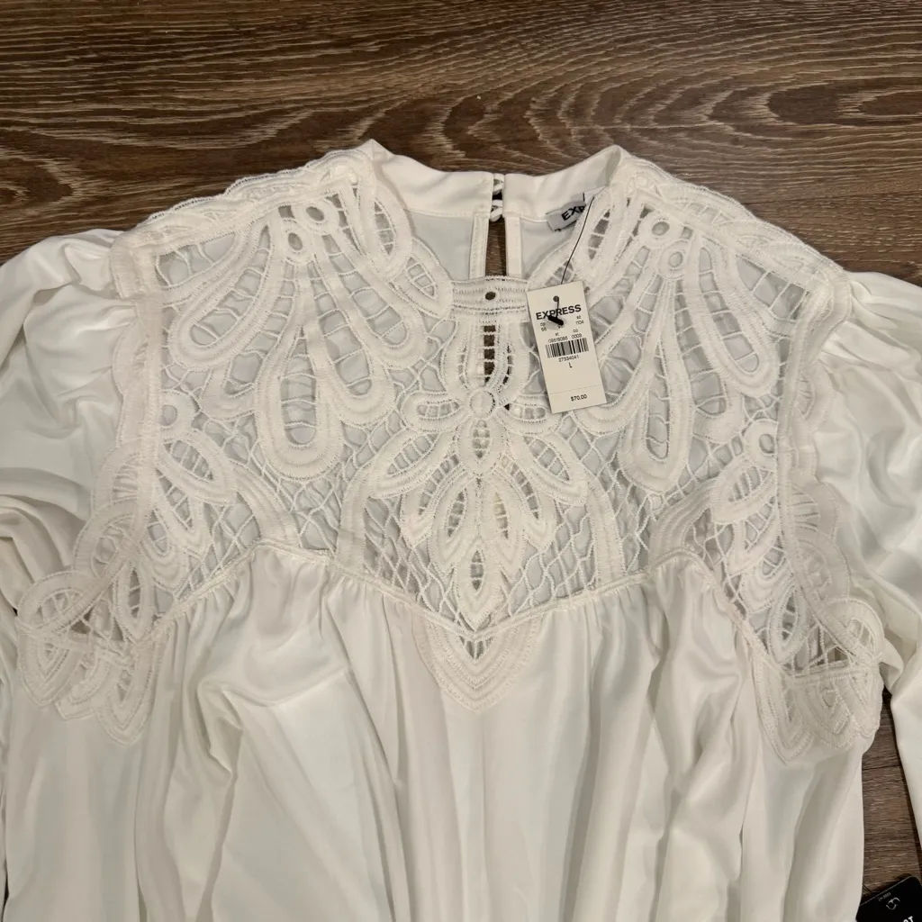 Express White Lace Top size L - Image 2