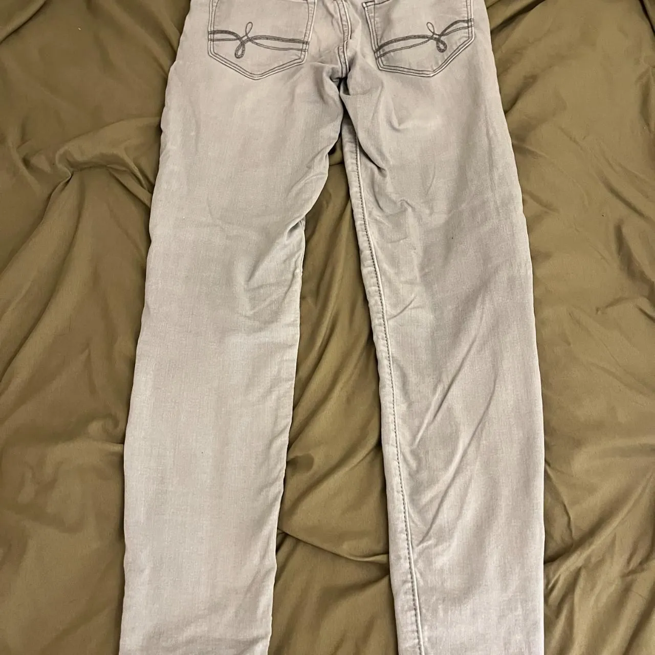 Denizen Women's Grey Jeans - Image 2