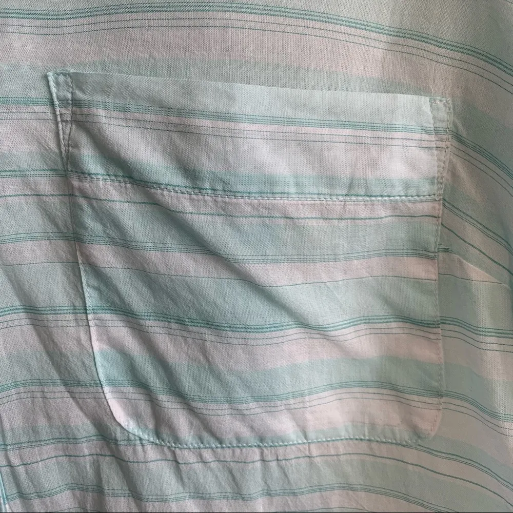 Columbia Sportswear Teal Plaid Long Sleeve Button Down Shirt Size Medium - Image 3