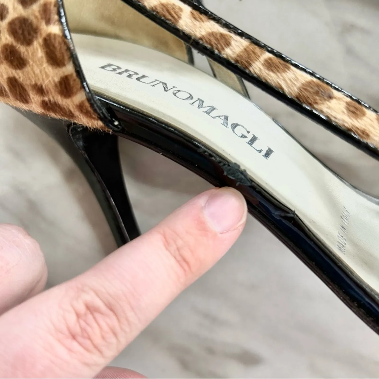 Bruno Magli Y2K Giraffe Print Brown Calf Hair Peep Toe Heels Size 9.5 - Image 4