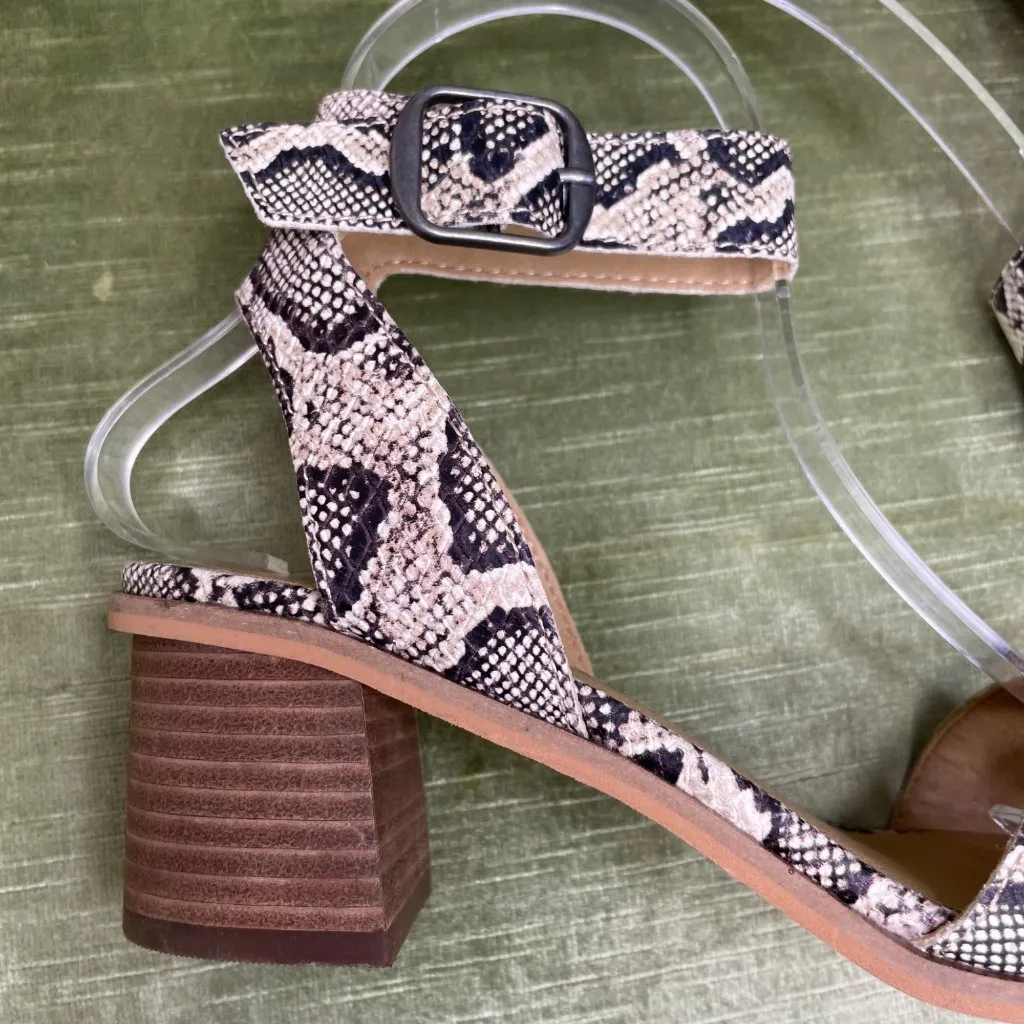 Lucky Brand Loklin Heeled Sandal Size 6 Snake Print Ankle Strap Chunky Heel New - Image 5