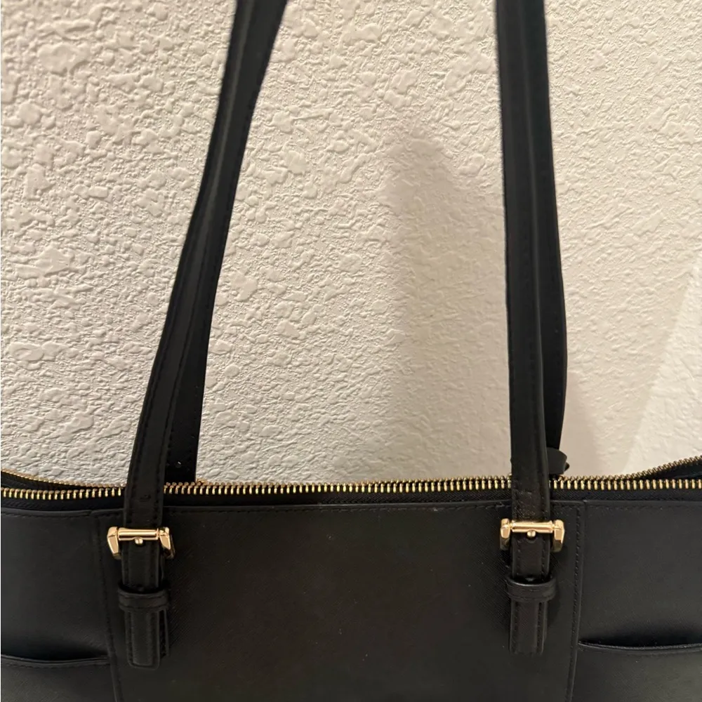 MICHAEL KORS Jet Set East West Top Zip Tote Bag Saffiano Leather Black - Image 8