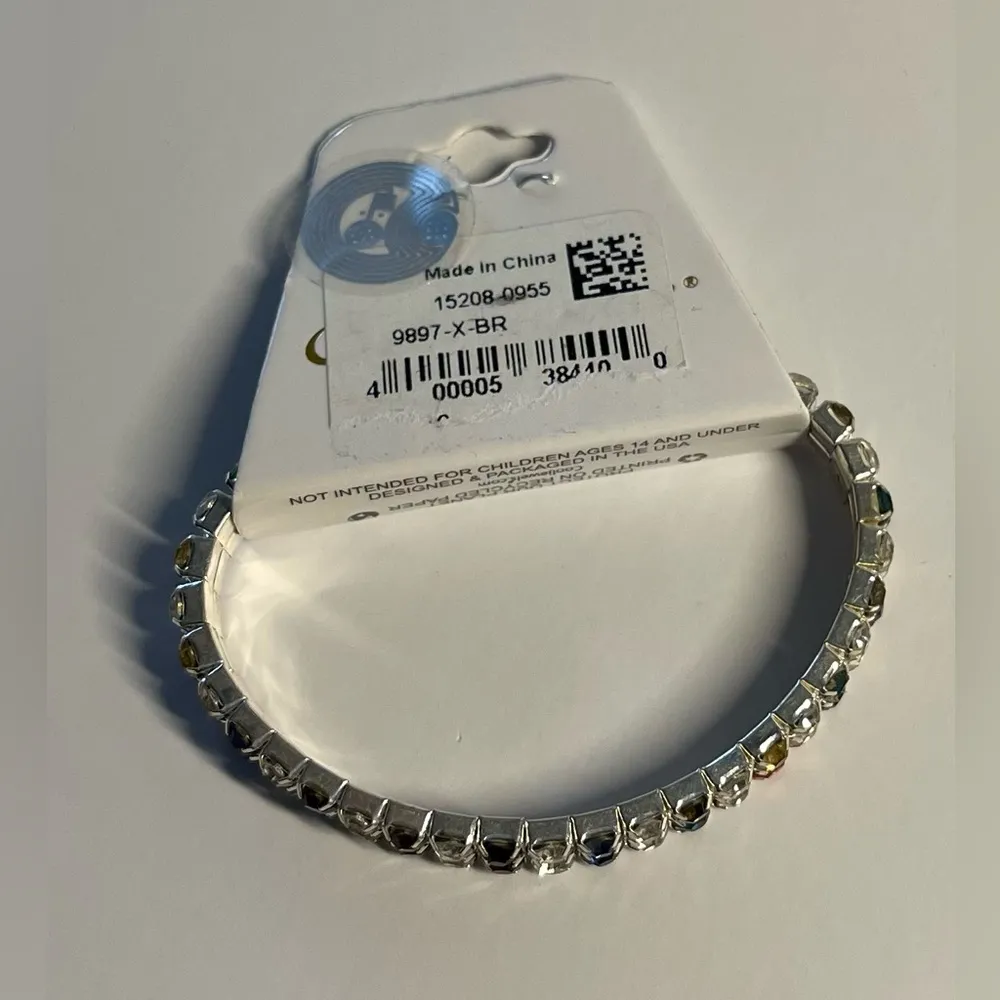 NWT Cool Jewels Sparkling Multi Colored Crystal Elastic Bracelet Silver - Image 4