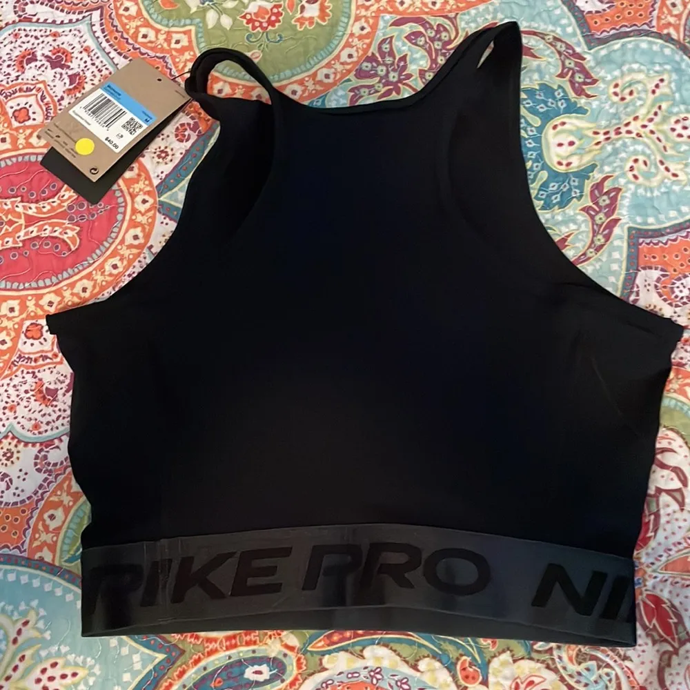 Nike Dri-Fit Cropped Tank - Image 4