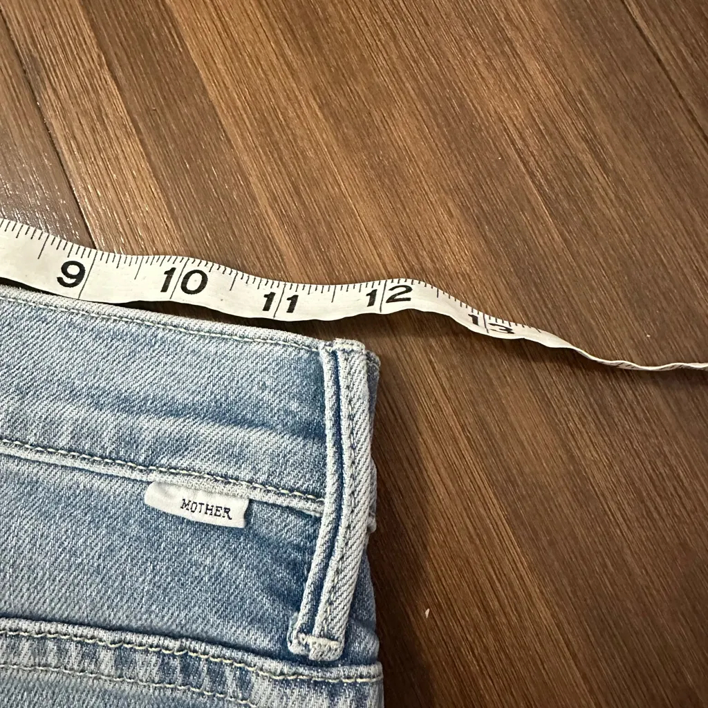 MOTHER The Insider Crop Step Chew Denim Jeans Drinking By The Pool Blue Size 24 - Image 10