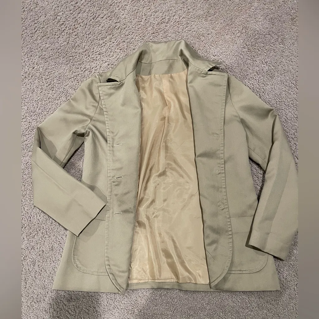 Classic Women's Tan Y2K Boho Style Collared Blazer - Image 2