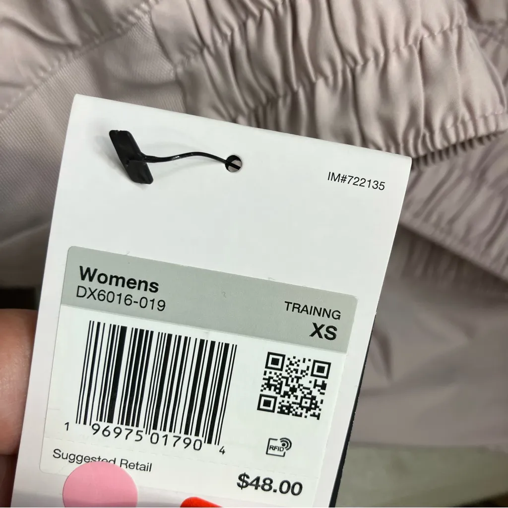 Nike one dri fit 2-in-1 shorts neutral color athletic activewear women’s size XS - Image 11