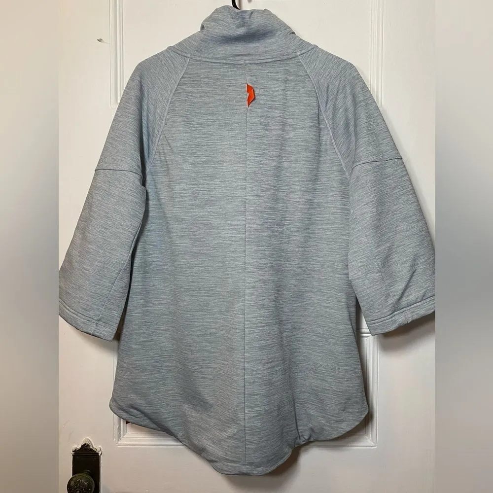 OROS Astra Funnel Neck Solarcore Insulated Pullover in Titanium Heather Gray - Image 13