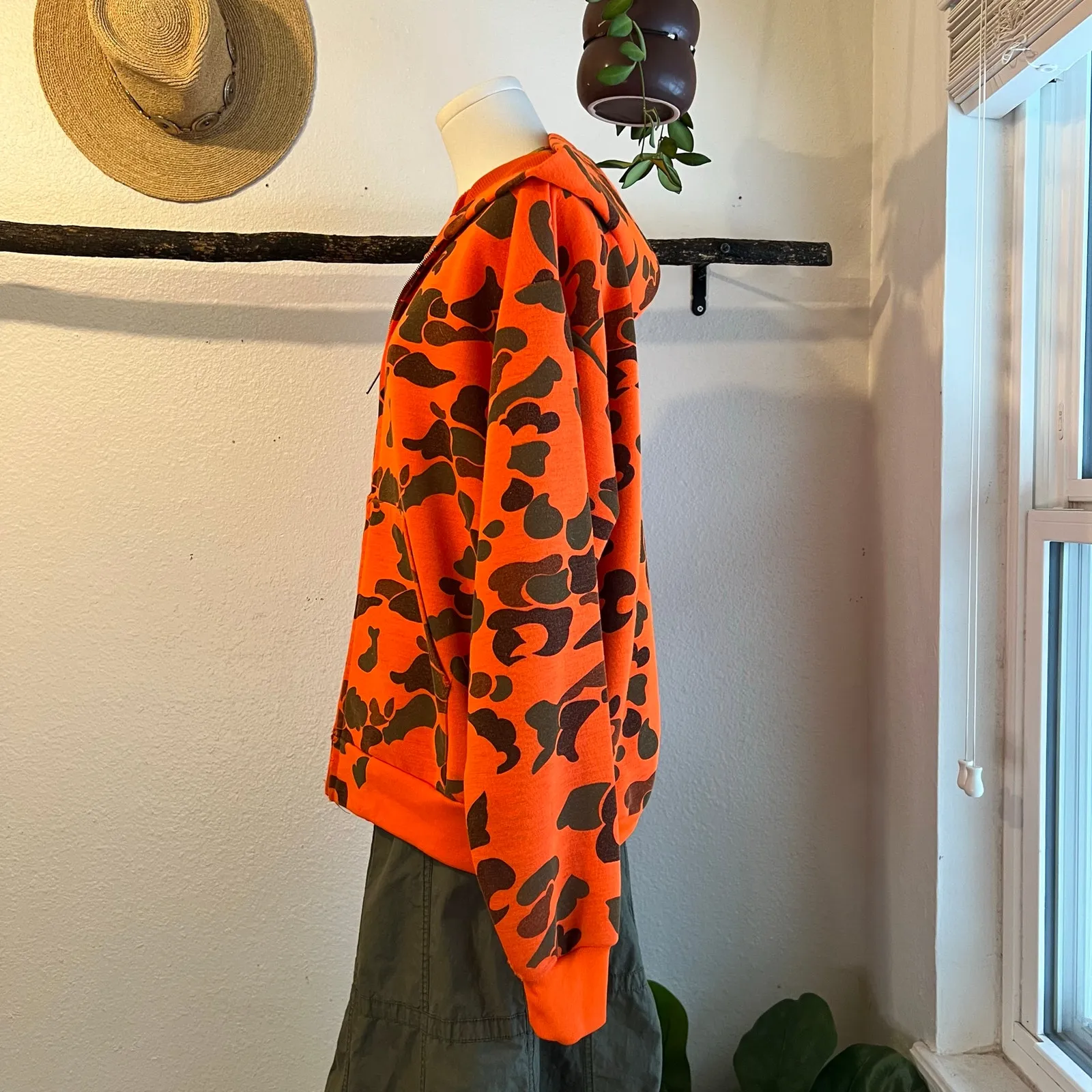 Sno King USA Made Blazer Camo Zip Up Hooded Sweatshirt Jacket Size XL Unisex Orange - Image 4