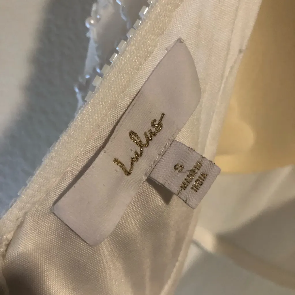 Lulus Glamorous Vow White Beaded Feather Lurex Mermaid Maxi Dress Size S - Image 11