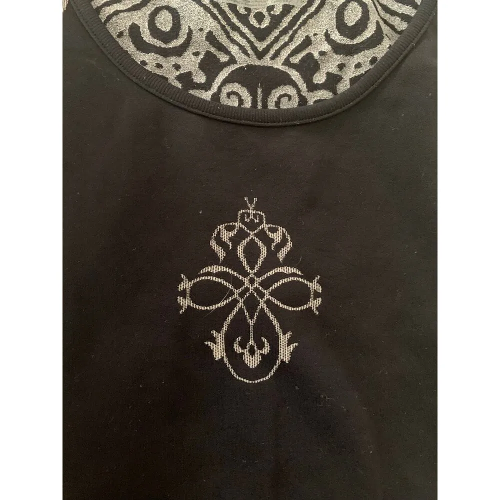 Athleta black tribal print muscle tank woman’s XS rash guard - Image 6