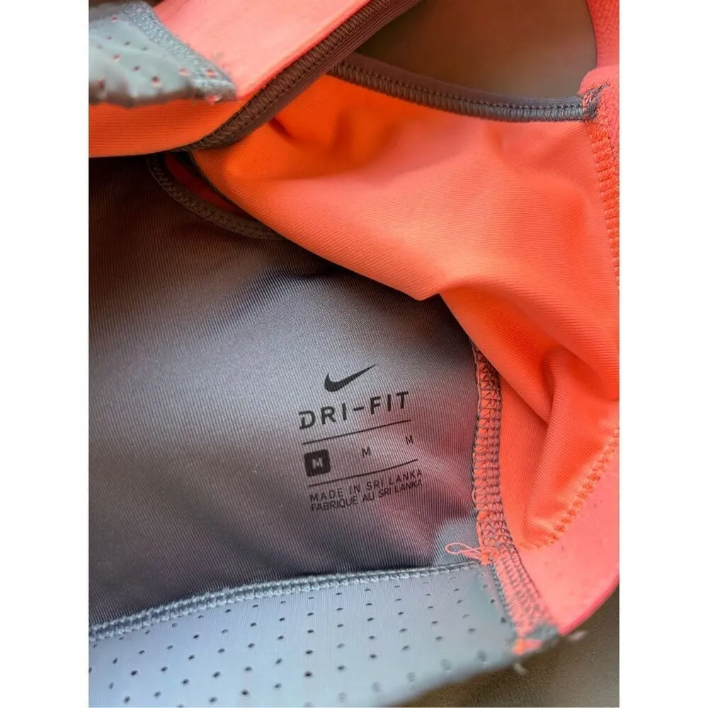 nike sports bra - Image 3