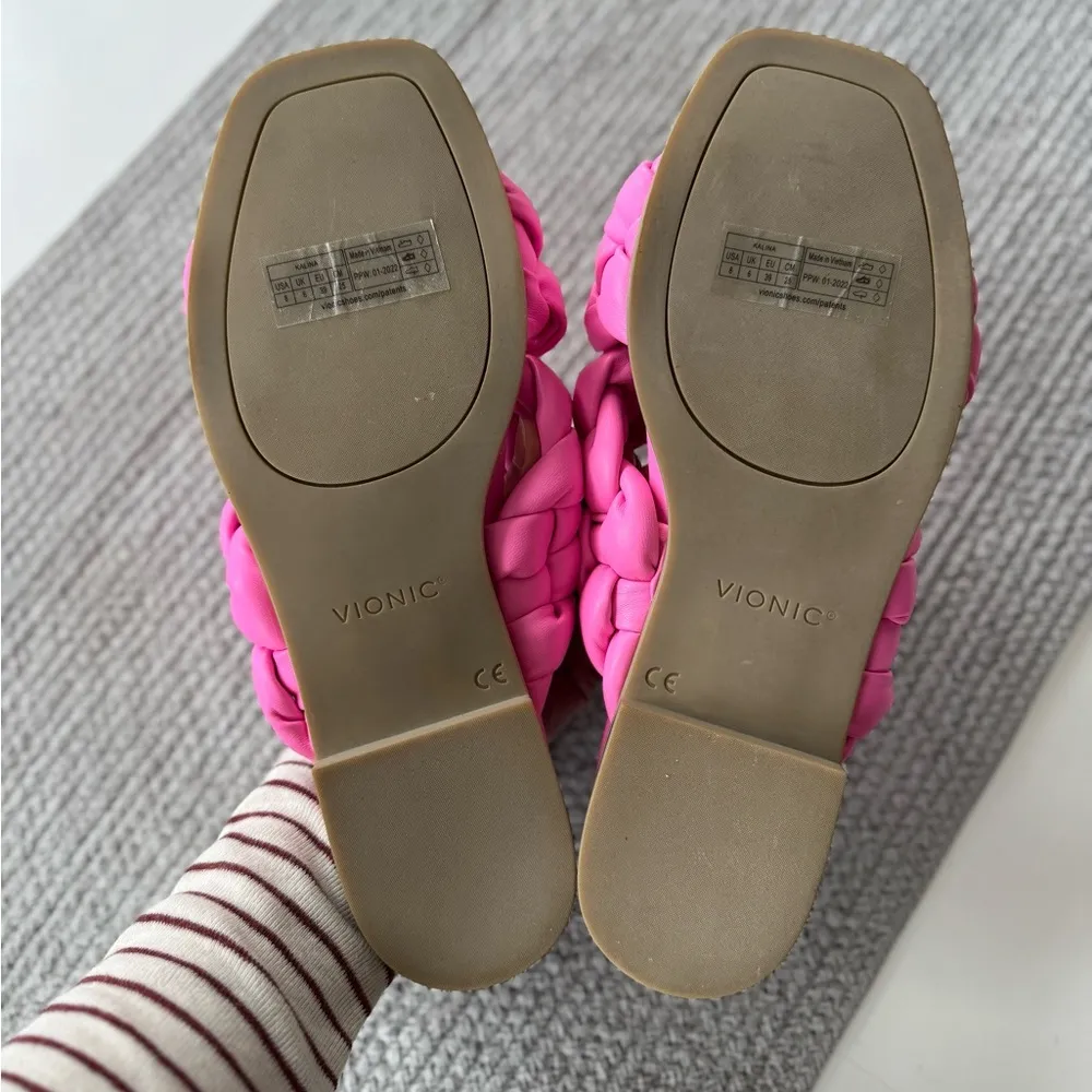 VIONIC Kalina Hot Pink Fuschia Puffy Braided Arch Support Sandals Size 8 NWOT - Image 9