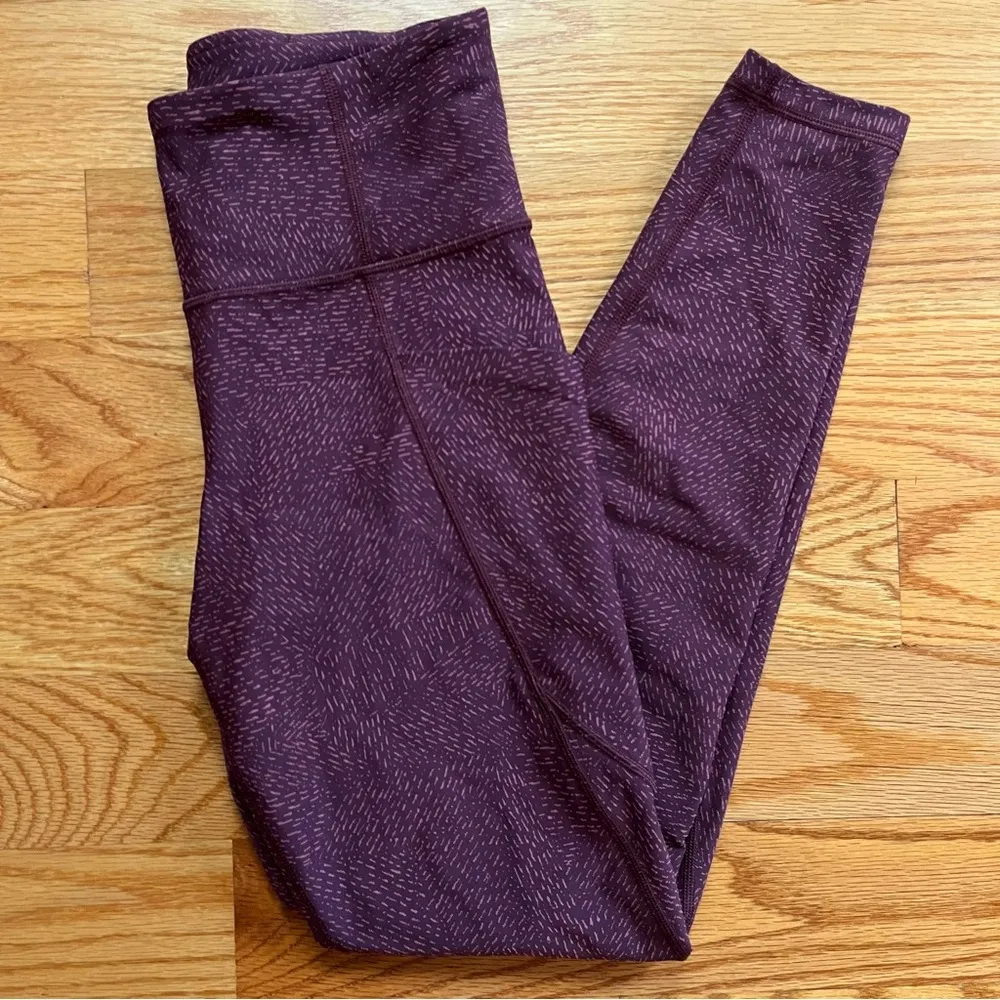Athleta Salutation Stash Pocket Rainwater Tight in Antique Burgundy size XS - Image 4
