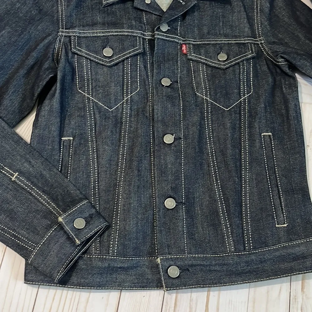 Levi’s Trucker Jacket Size Small - Image 9