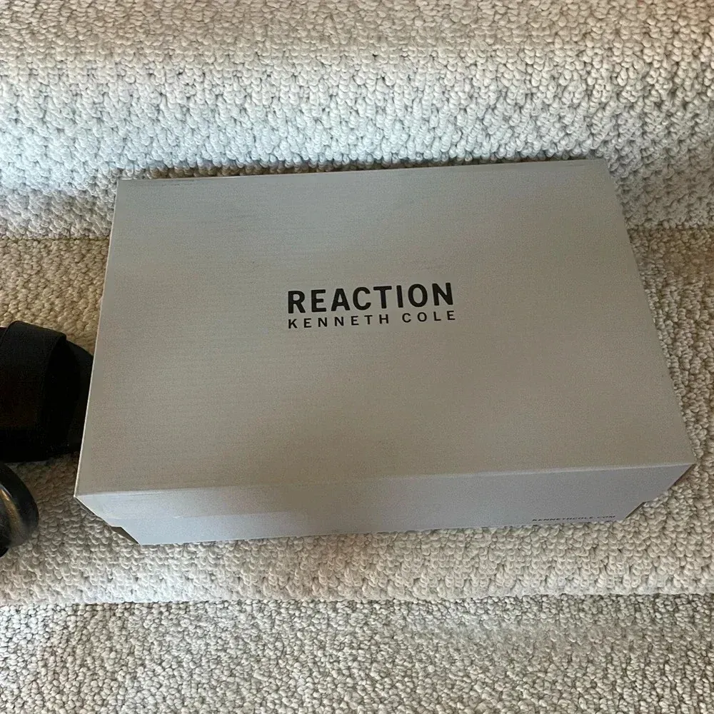 Kenneth Cole Reaction Black Croc Embossed Dee Two Band Slingback Heel - Image 7