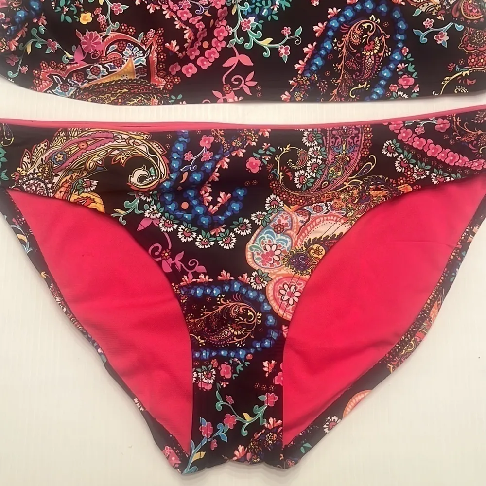 Kenneth cole Gypsy Gem Paisley Keyhole Tankini size small bikini bottom medium - Image 4