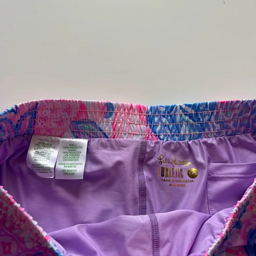 Lilly Pulitzer Luxletic Ocean Trail Short Pink Isle Snappy Turtle -Size XXS - Image 7