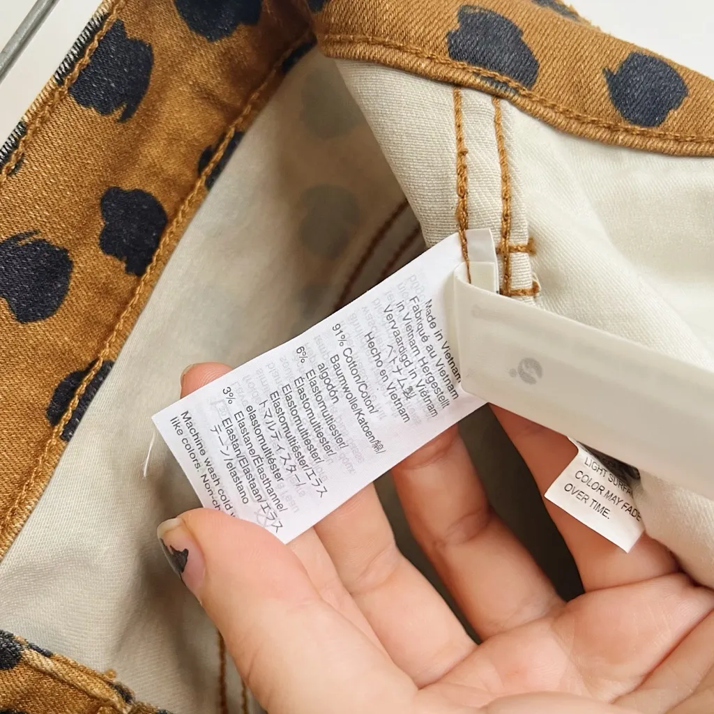 Madewell • 10" Mid-Rise Skinny Jeans in Painted Spots mustard yellow gold - Image 8