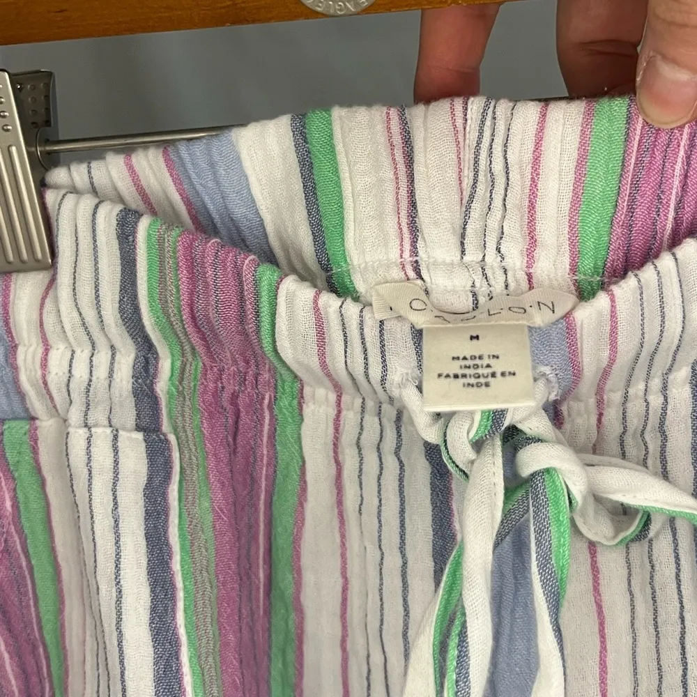 NWT Caslon stripped cotton shorts with front pockets teal/white/purple colored,M - Image 5