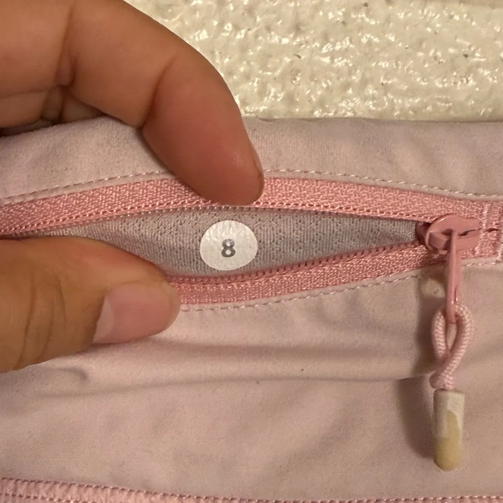 Lululemon Run Speed Shorts Blush Quartz Size 8 Pink sparkly color rare color 🦄 - Image 9