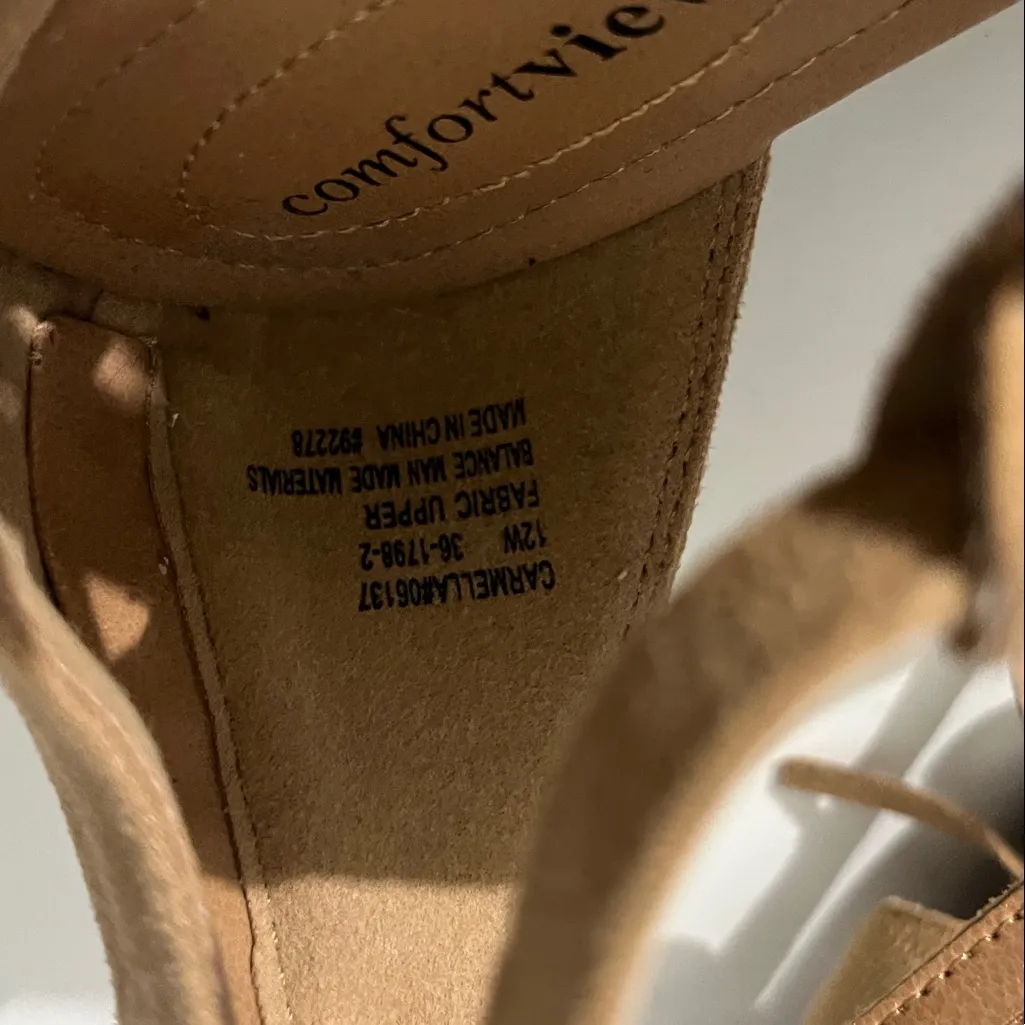 New Comfortview The Carmella Sandal Women’s Gladiator Sandal Tan Size 12W - Image 4