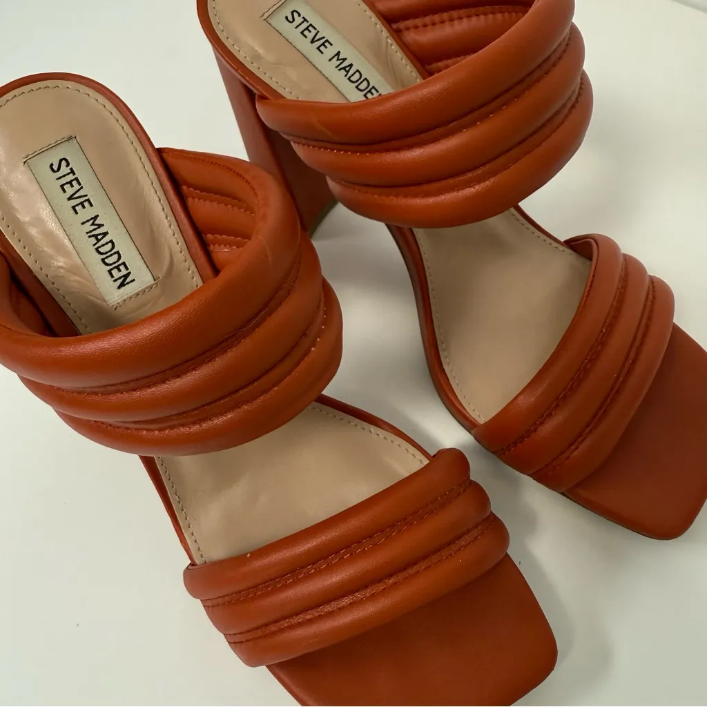In Box Steve Madden Rust Tahani Block Heel Sandals in Bold Orange Women Size 9 - Image 2