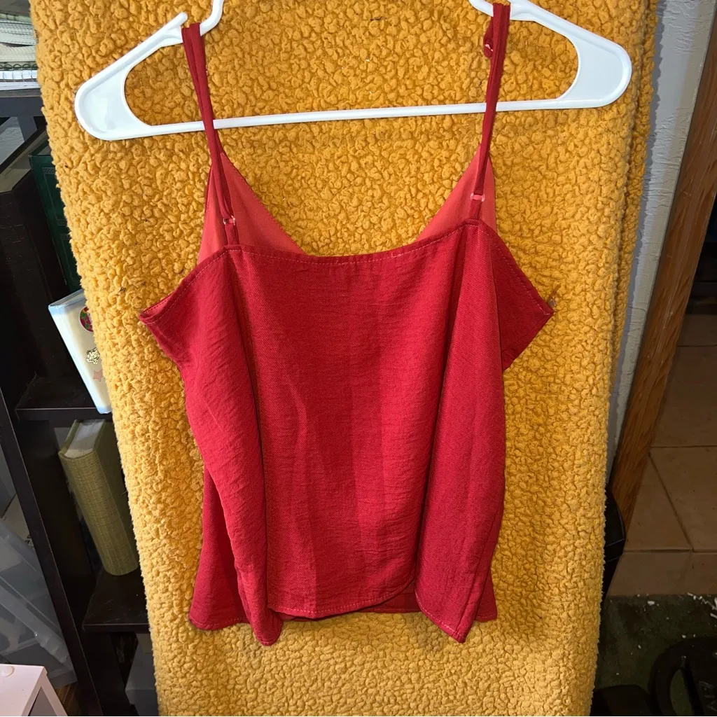 2/$10 BASICS TOPS BUNDLE Red Tank Top Orange Size L - Image 4