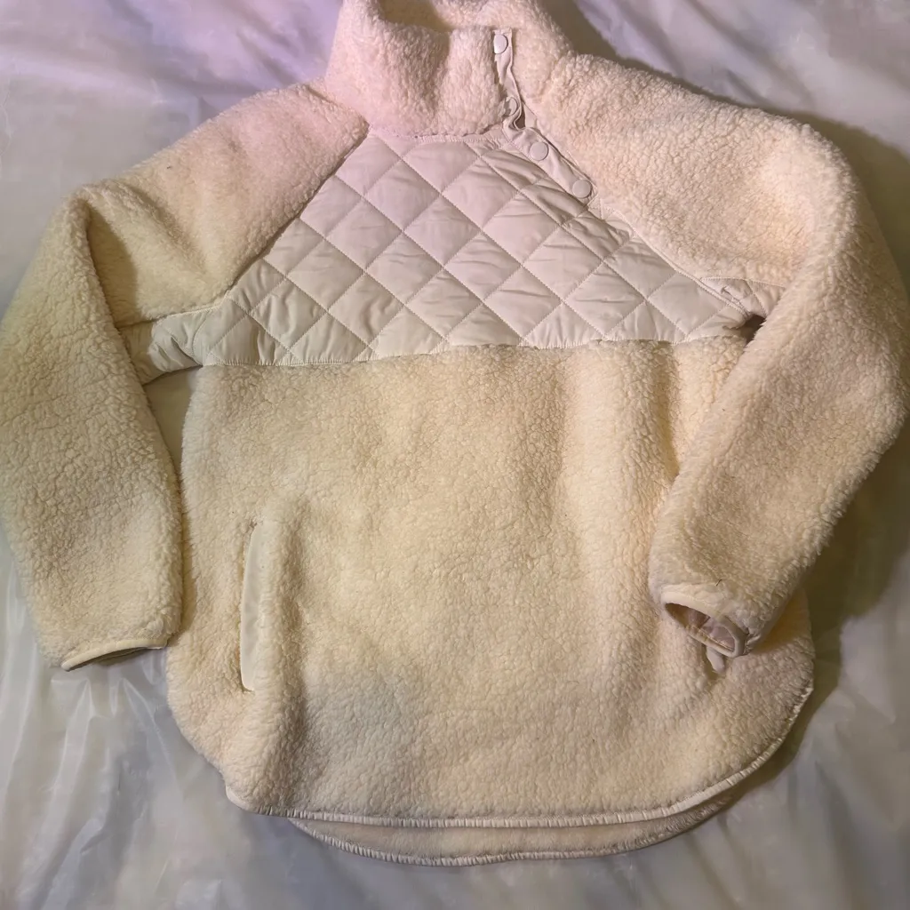 Abercrombie & Fitch Cream Teddy Jacket - Image 12