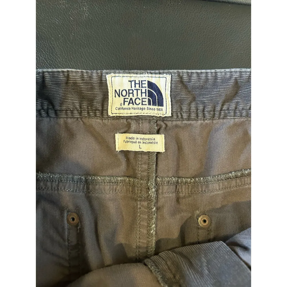 The North Face Corduroy Gray Knee Length Skirt Size Large Outdoor Hiking - Image 3